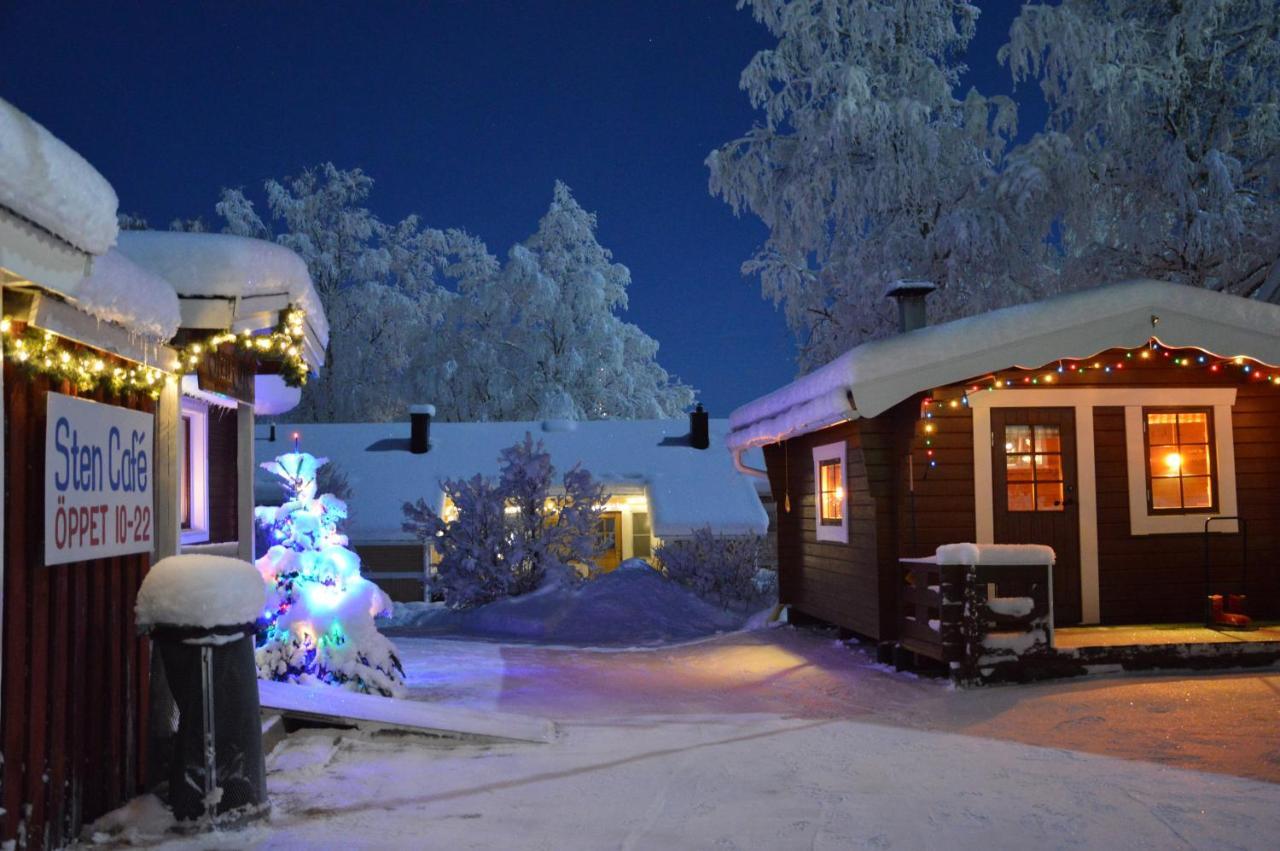 Stuga vid Hedenäsets stencafé Exteriör bild